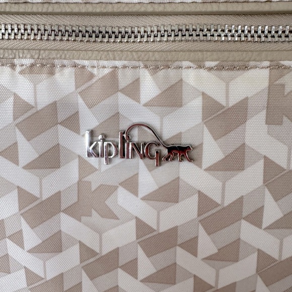 Kipling Sadie Beige Printed Hobo Expandable Handbag - Picture 5 of 12